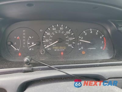 Zdjęcie 9 z 11 samochodu: 2001 TOYOTA CAMRY LE VIN:4T1BG22K21U105143 - miniatura