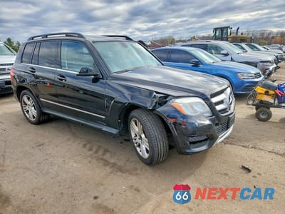 Czwarte zdjęcie samochodu z boku: 2013 MERCEDES-BENZ GLK 350 4MATIC VIN:WDCGG8JB5DG047878 - miniatura