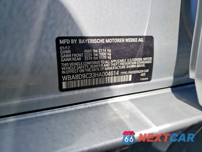 Zdjęcie 12 z 12 samochodu: 2017 BMW 330 XI VIN:WBA8D9C33HA004614 - miniatura