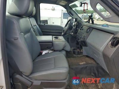 Zdjęcie 10 z 12 samochodu: 2014 FORD F350 SUPER DUTY VIN:1FDRF3G68EEA18155 - miniatura