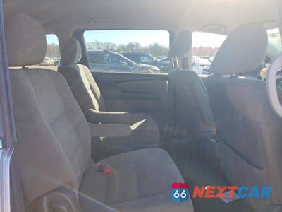 Zdjęcie 11 z 13 samochodu: 2016 HONDA ODYSSEY LX VIN:5FNRL5H24GB044791 - miniatura