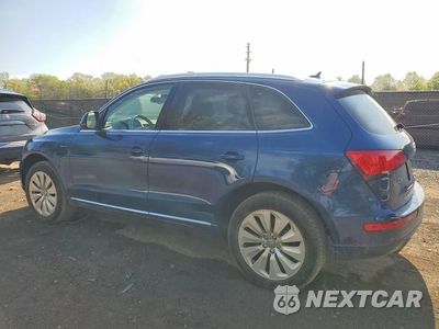 Drugie zdjęcie samochodu z przodu: 2014 AUDI Q5 PREMIUM HYBRID VIN:WA1C8BFP0EA009010 - miniatura