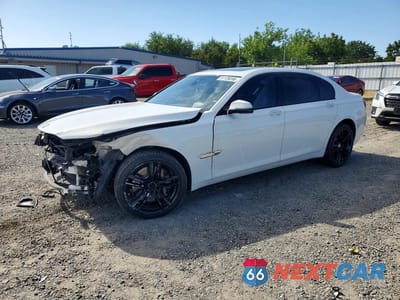 2014 BMW 750 LI WBAYE8C53ED134587 - główne zdjęcie licytacji z USA - miniatura