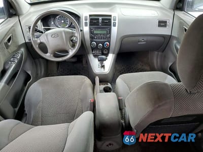 Zdjęcie 8 z 14 samochodu: 2007 HYUNDAI TUCSON SE VIN:KM8JN72D57U633395 - miniatura