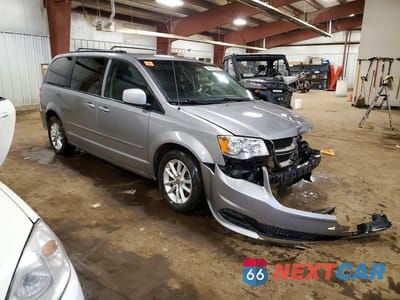 Czwarte zdjęcie samochodu z boku: 2016 DODGE GRAND CARAVAN SXT VIN:2C4RDGCG9GR169253 - miniatura