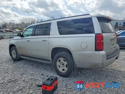 Drugie zdjęcie samochodu z przodu: 2018 CHEVROLET SUBURBAN K1500 LT VIN:1GNSKHKC5JR242893 - miniatura