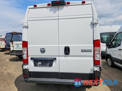 Zdjęcie 6 z 12 samochodu: 2025 RAM PROMASTER 2500 DELIVERY VAN VIN:3C6LRVCG4SE517439 - miniatura