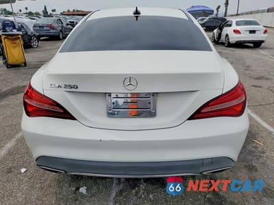 Zdjęcie 6 z 11 samochodu: 2017 MERCEDES-BENZ CLA 250 VIN:WDDSJ4EB4HN472598 - miniatura
