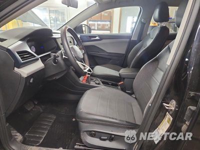 Zdjęcie 7 z 13 samochodu: 2022 VOLKSWAGEN TAOS SE VIN:3VVWX7B20NM046642 - miniatura