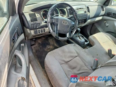 Zdjęcie 8 z 12 samochodu: 2012 TOYOTA TACOMA BASE VIN:5TFNX4CN5CX016738 - miniatura
