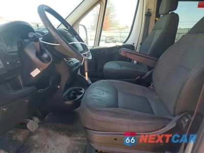 Zdjęcie 7 z 13 samochodu: 2015 RAM PROMASTER 2500 2500 HIGH VIN:3C6TRVPG8FE518786 - miniatura