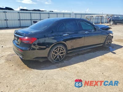 Trzecie zdjęcie samochodu z tyłu: 2021 MERCEDES-BENZ E 350 VIN:W1KZF8DB2MA894427 - miniatura