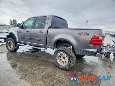 Drugie zdjęcie samochodu z przodu: 2002 FORD F150 SUPERCREW VIN:1FTRW08L62KC86464 - miniatura