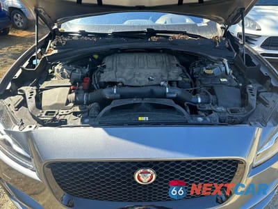 Zdjęcie 7 z 14 samochodu: 2017 JAGUAR F-PACE PRESTIGE VIN:SADCK2BVXHA491148 - miniatura