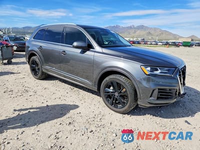 Czwarte zdjęcie samochodu z boku: 2022 AUDI Q7 PREMIUM VIN:WA1AJBF79ND002213 - miniatura