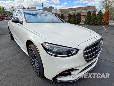 Czwarte zdjęcie samochodu z boku: 2023 MERCEDES-BENZ S 580 4MATIC VIN:W1K6G7GB7PA182621 - miniatura