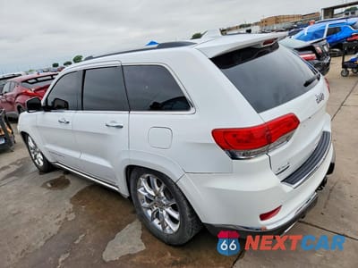 Drugie zdjęcie samochodu z przodu: 2014 JEEP GRAND CHEROKEE SUMMIT VIN:1C4RJFJM3EC426232 - miniatura