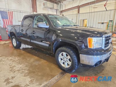 Czwarte zdjęcie samochodu z boku: 2011 GMC SIERRA K1500 SLE VIN:3GTP2VE38BG112424 - miniatura