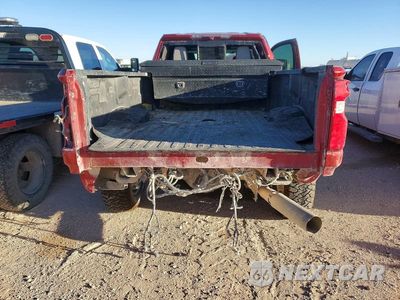 Zdjęcie 10 z 14 samochodu: 2022 CHEVROLET SILVERADO K3500 LTZ VIN:1GC4YUEY5NF191872 - miniatura
