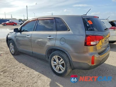 Drugie zdjęcie samochodu z przodu: 2014 KIA SORENTO LX VIN:5XYKT3A6XEG535990 - miniatura
