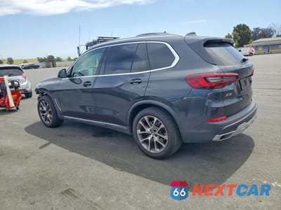 Drugie zdjęcie samochodu z przodu: 2022 BMW X5 XDRIVE40I VIN:5UXCR6C09N9M48532 - miniatura
