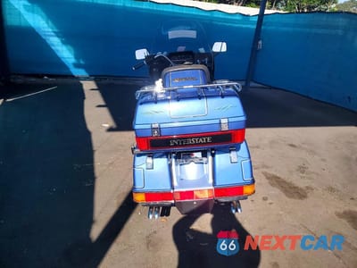 Czwarte zdjęcie samochodu z boku: 1985 HONDA GL1200 I VIN:1HFSC1413FA103558 - miniatura