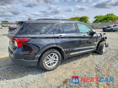Trzecie zdjęcie samochodu z tyłu: 2025 FORD EXPLORER ACTIVE VIN:1FMUK7DH6SGC92585 - miniatura