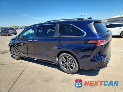 Drugie zdjęcie samochodu z przodu: 2021 TOYOTA SIENNA XSE 7-PASSENGER VIN:5TDDRKEC6MS067775 - miniatura