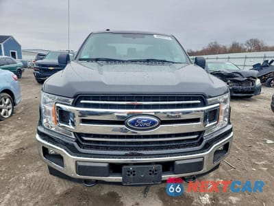 Piąte zdjęcie samochodu w środku: 2018 FORD F150 SUPERCREW VIN:1FTEW1EG3JFA64242 - miniatura