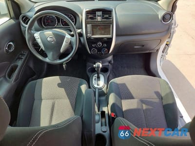Zdjęcie 8 z 13 samochodu: 2019 NISSAN VERSA SV VIN:3N1CN7AP3KL819581 - miniatura
