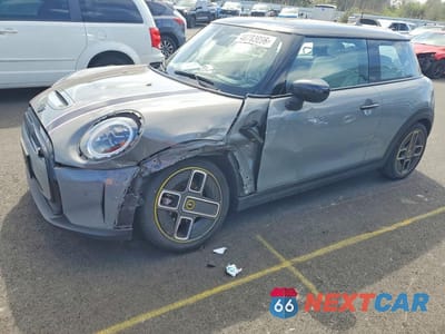 2022 MINI COOPER SE WMW13DJ04N2R09742 - główne zdjęcie licytacji z USA - miniatura