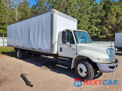 Czwarte zdjęcie samochodu z boku: 2007 INTERNATIONAL 4300 BOX TRUCK VIN:1HTMMAAL07H518807 - miniatura