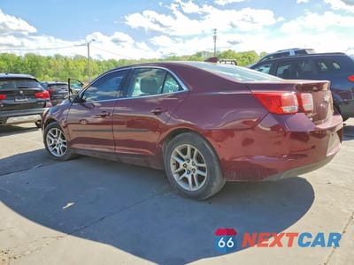 Drugie zdjęcie samochodu z przodu: 2015 CHEVROLET MALIBU 1LT VIN:1G11C5SL6FF293059 - miniatura