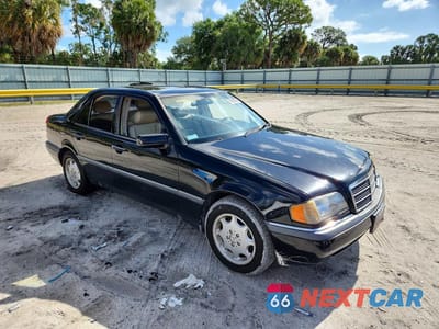 Czwarte zdjęcie samochodu z boku: 1995 MERCEDES-BENZ C 220 VIN:WDBHA22E1SF229693 - miniatura