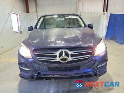 Piąte zdjęcie samochodu w środku: 2016 MERCEDES-BENZ GLE 350 VIN:4JGDA5JB0GA703674 - miniatura