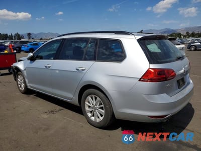 Drugie zdjęcie samochodu z przodu: 2017 VOLKSWAGEN GOLF SPORTWAGEN S VIN:3VWC17AU4HM526027 - miniatura