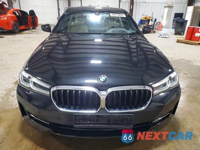 Piąte zdjęcie samochodu w środku: 2021 BMW 530 XI VIN:WBA13BJ04MWX31746 - miniatura