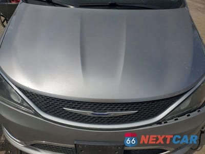 Zdjęcie 12 z 13 samochodu: 2017 CHRYSLER PACIFICA TOURING L PLUS VIN:2C4RC1EGXHR585181 - miniatura