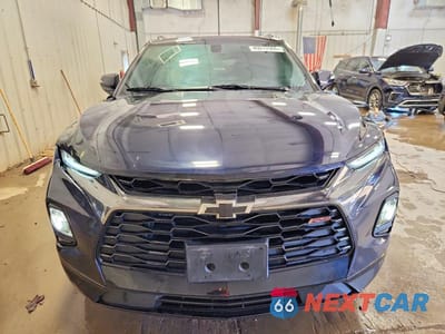Piąte zdjęcie samochodu w środku: 2020 CHEVROLET BLAZER RS VIN:3GNKBERS7LS533259 - miniatura