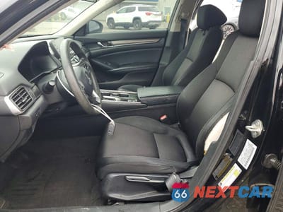 Zdjęcie 7 z 12 samochodu: 2018 HONDA ACCORD LX VIN:1HGCV1F14JA207220 - miniatura
