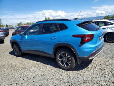 Drugie zdjęcie samochodu z przodu: 2025 CHEVROLET TRAX 1LT VIN:KL77LHEP1SC270430 - miniatura