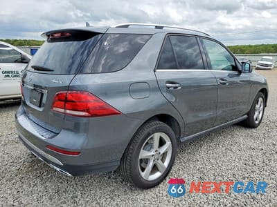 Trzecie zdjęcie samochodu z tyłu: 2017 MERCEDES-BENZ GLE 350 4MATIC VIN:4JGDA5HBXHA960400 - miniatura