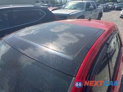 Zdjęcie 14 z 14 samochodu: 2019 VOLKSWAGEN GTI S VIN:3VW5T7AU6KM002193 - miniatura