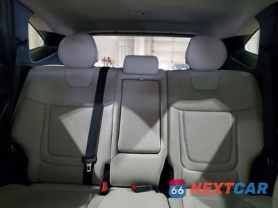 Zdjęcie 10 z 13 samochodu: 2023 HYUNDAI TUCSON LIMITED VIN:5NMJE3AE3PH183745 - miniatura