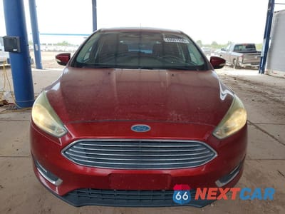 Piąte zdjęcie samochodu w środku: 2015 FORD FOCUS TITANIUM VIN:1FADP3N22FL294412 - miniatura