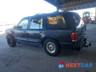 Drugie zdjęcie samochodu z przodu: 1996 FORD EXPLORER VIN:1FMDU34X0TZA58183 - miniatura