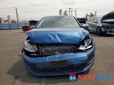 Piąte zdjęcie samochodu w środku: 2017 VOLKSWAGEN GOLF S VIN:3VW117AU2HM074618 - miniatura