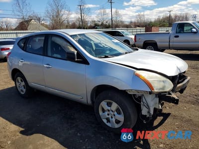 Czwarte zdjęcie samochodu z boku: 2012 NISSAN ROGUE S VIN:JN8AS5MV8CW381247 - miniatura