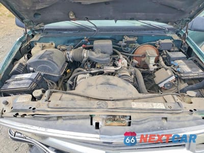 Zdjęcie 11 z 12 samochodu: 1997 CHEVROLET GMT-400 K1500 VIN:2GCEK19R4V1268956 - miniatura