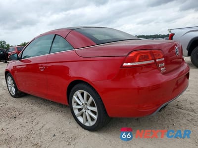 Drugie zdjęcie samochodu z przodu: 2013 VOLKSWAGEN EOS KOMFORT VIN:WVWBW8AH1DV006084 - miniatura